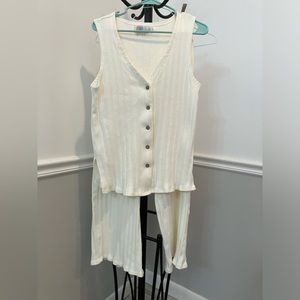 FP beach cream sleeveless pant suit
